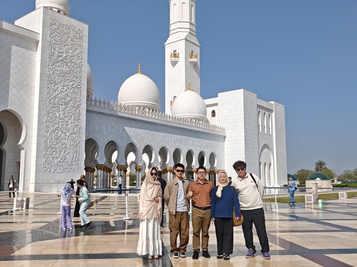 Haorun Medical jedzie do Dubaju, aby poznać lokalną kulturę i możliwości rynkowe